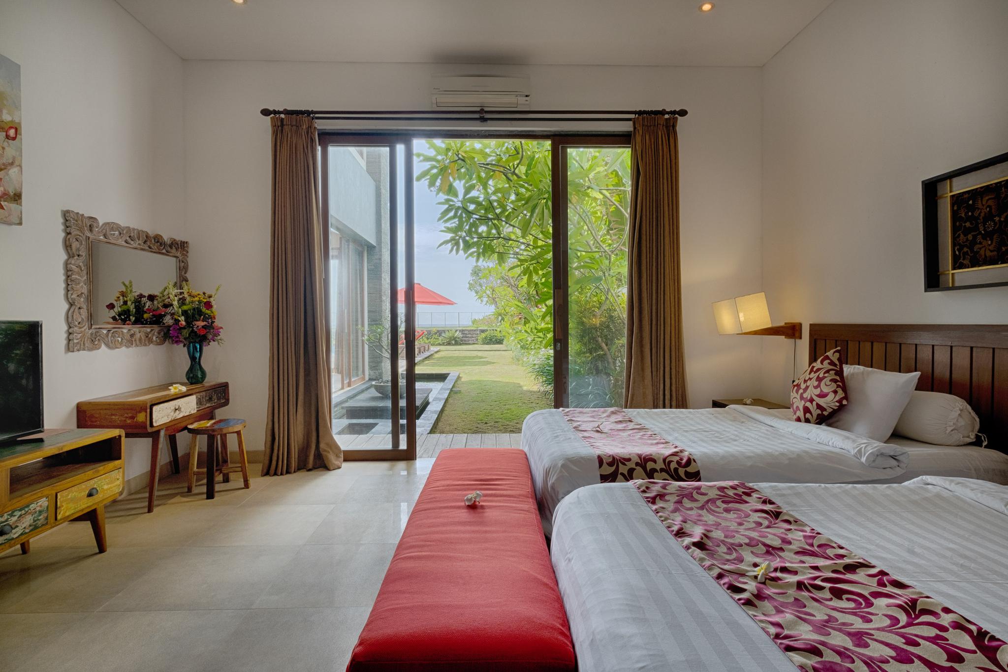 5 Bedrooms-Kutus Kutus Keramas Villa5