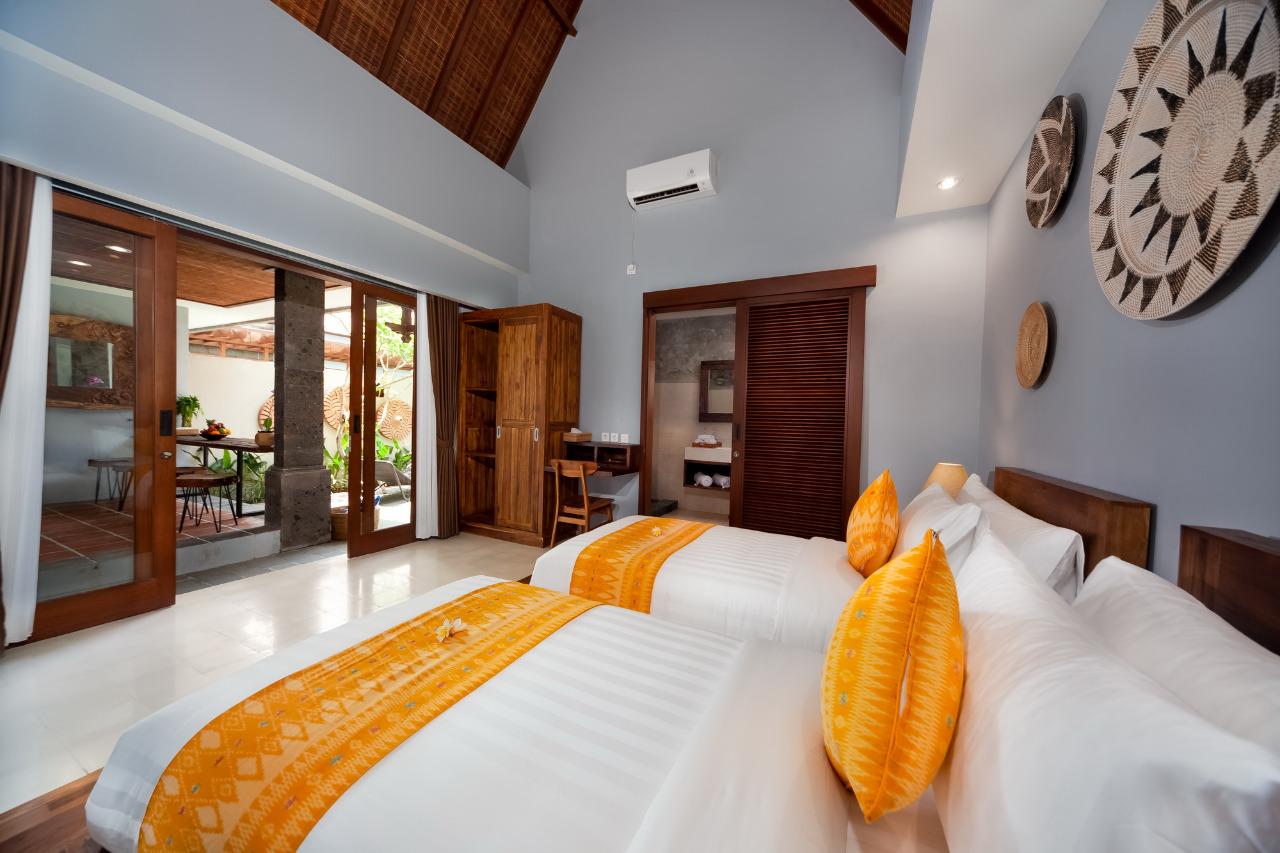2 Bedrooms Kusuma Living  & Villas3